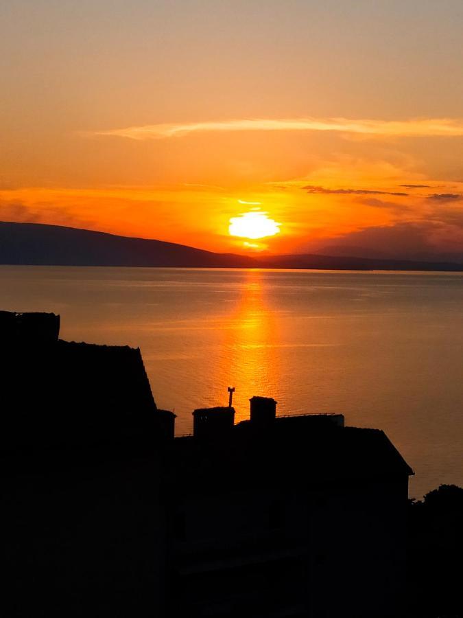 Novouredeni Stan S Balkonom I Pogledom Na More Senj  Exterior photo
