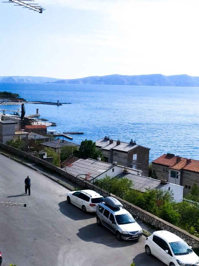 Novouredeni Stan S Balkonom I Pogledom Na More Senj  Exterior photo