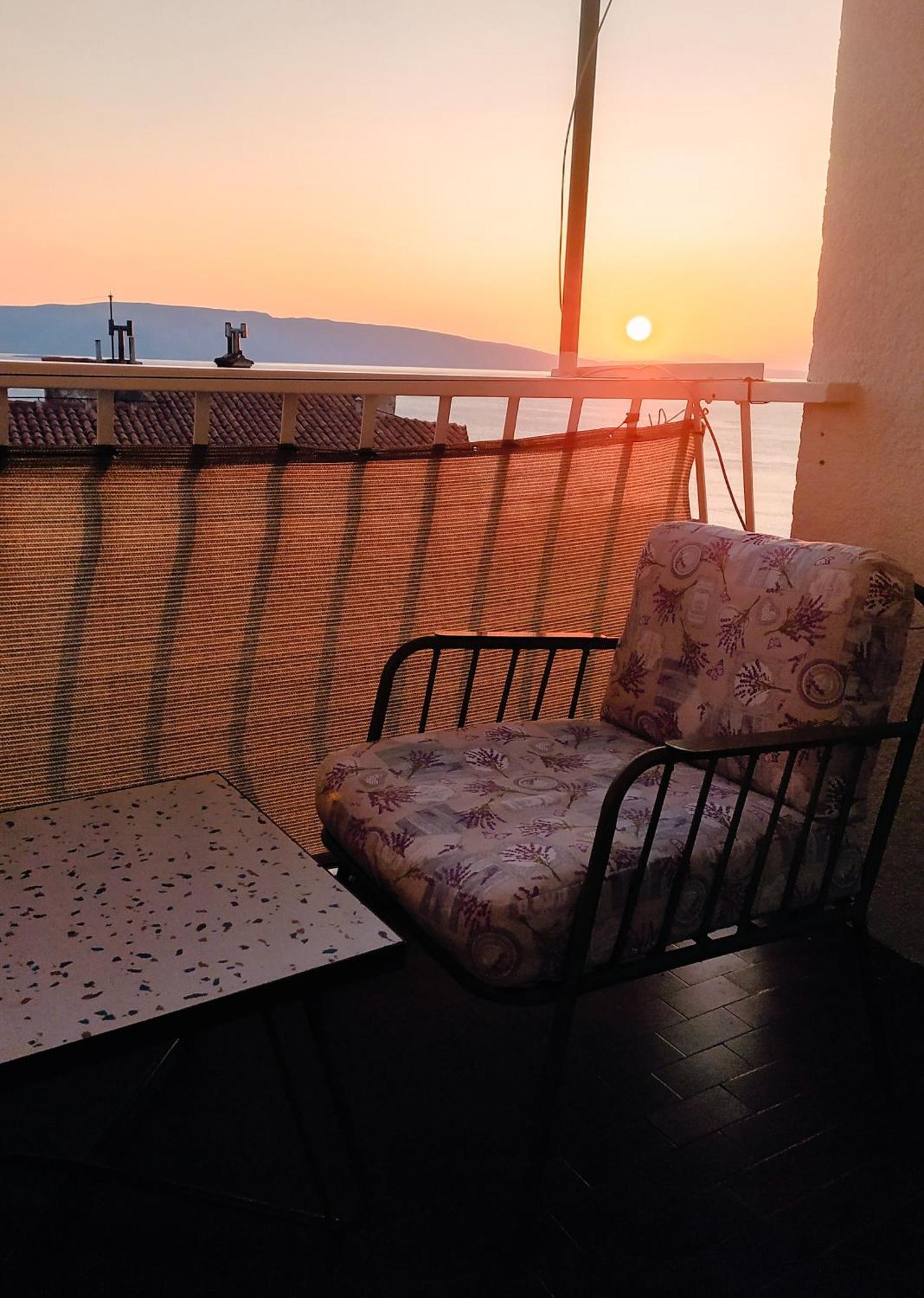 Novouredeni Stan S Balkonom I Pogledom Na More Senj  Exterior photo